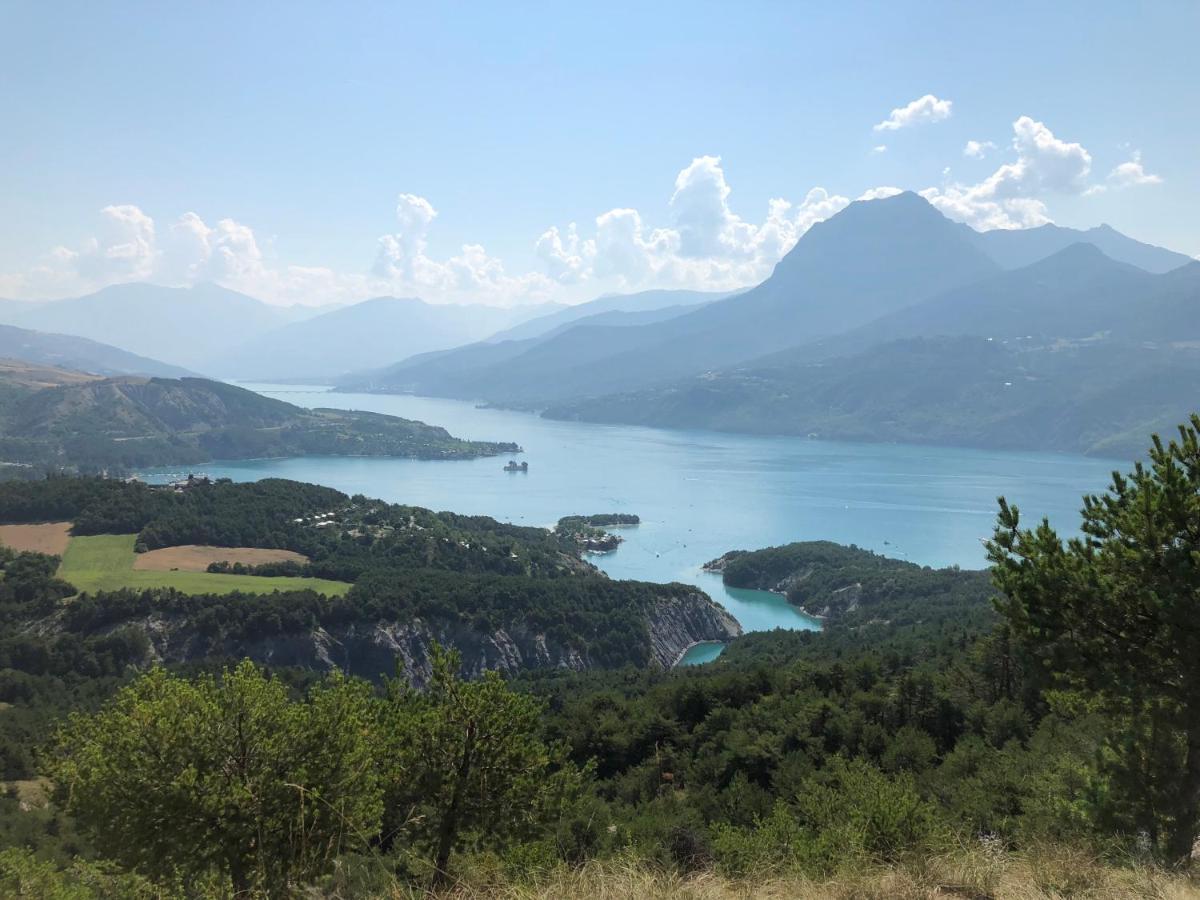 Embrun - Appartement 4/6 Personnes Avec Exterieurs Екстер'єр фото