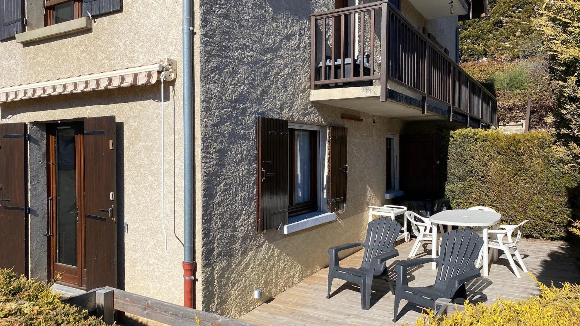 Embrun - Appartement 4/6 Personnes Avec Exterieurs Екстер'єр фото